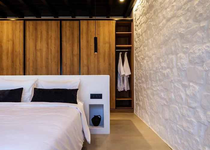 Amnos Mykonos - A Blue Eye Collection * Калафатис