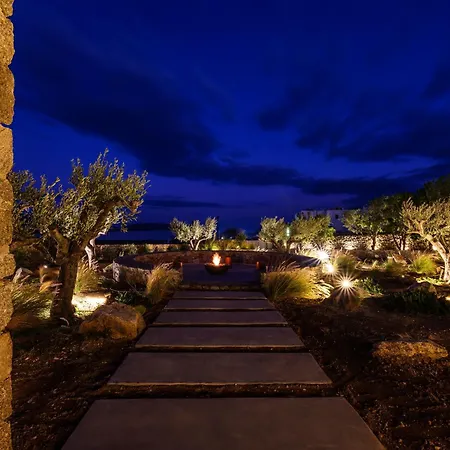 Villa Amnos Mykonos - A Blue Eye Collection