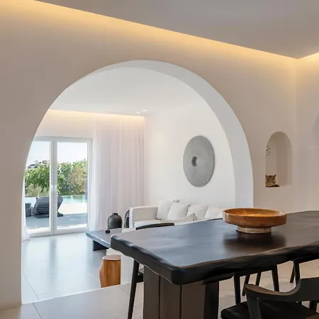 Amnos Mykonos - A Blue Eye Collection * Kalafati